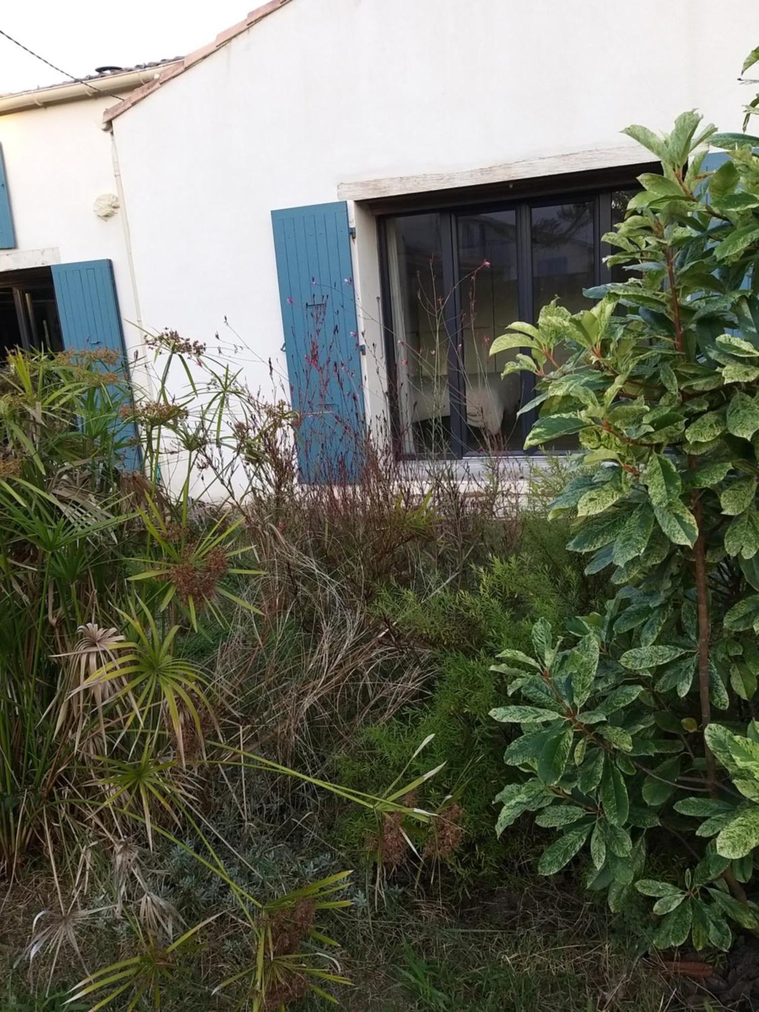 Sucre Sale Hotel Le Port-des-Barques Exterior photo